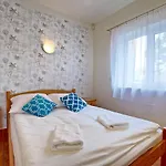 Hotell Bialy Labedz *