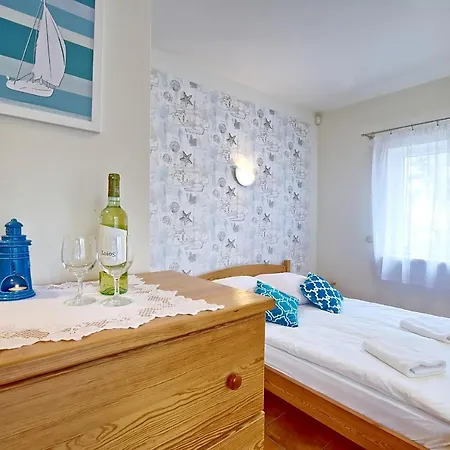 Отель Bialy Labedz Кретовины