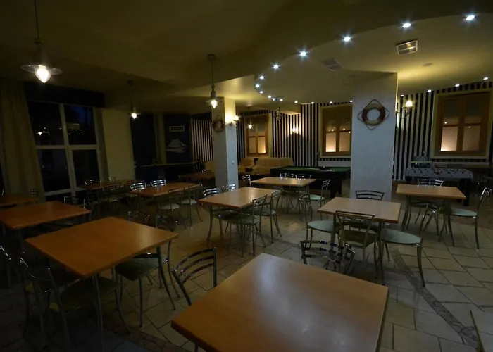 Hotel Biały łabędź *